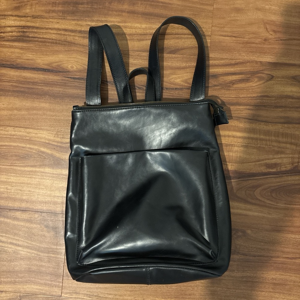 Andar Leather Backpack